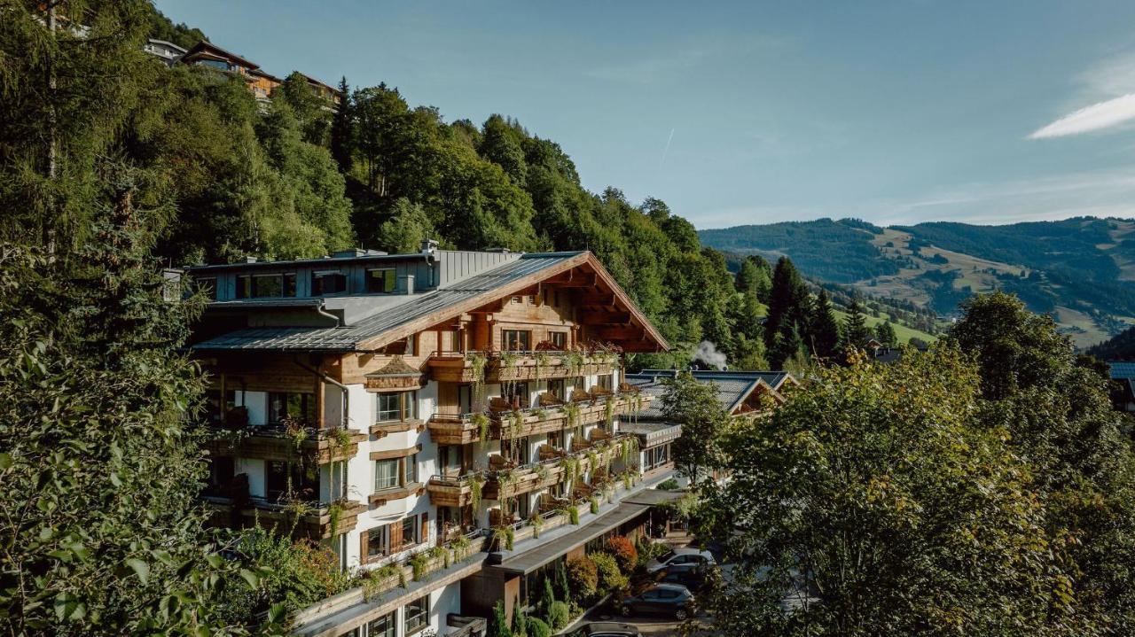 Familien Hotel Saalbach-Hinterglemm Exterior foto